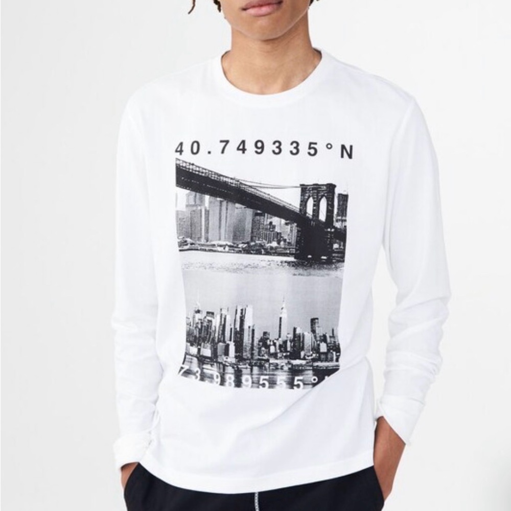 Aeropostale White Long Sleeve- Brooklyn Bridge Graphic
